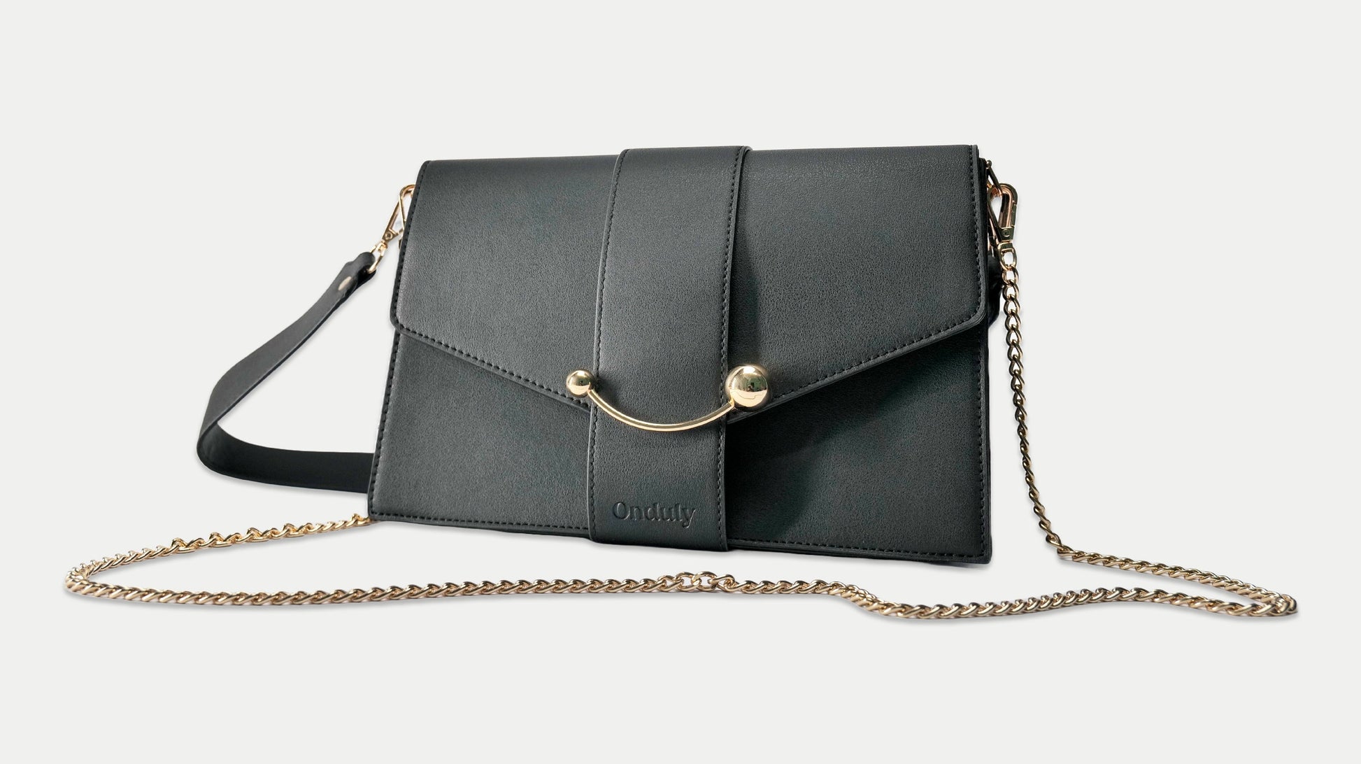 gid://shopify/MediaImage/26197621112902